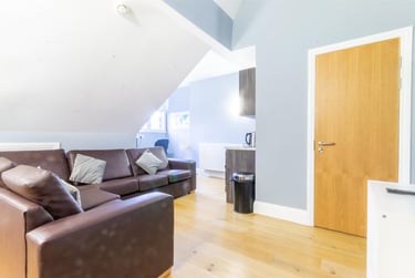 1 bed studio, The Bruce Building, Denton, Newcastle, NE17RP - Image 2